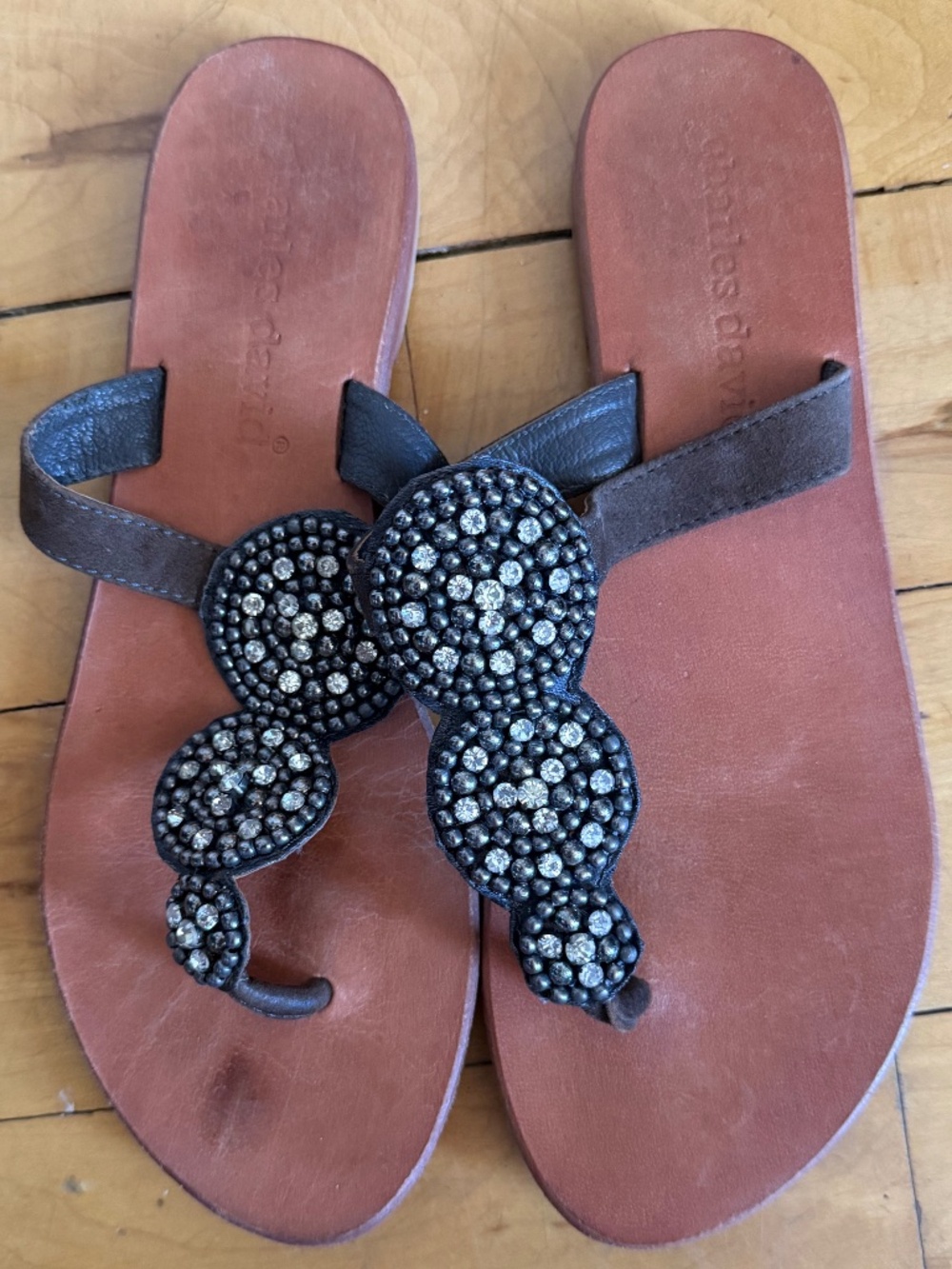 Charles David Jeweled Toe Ring Leather Sandals sz 6